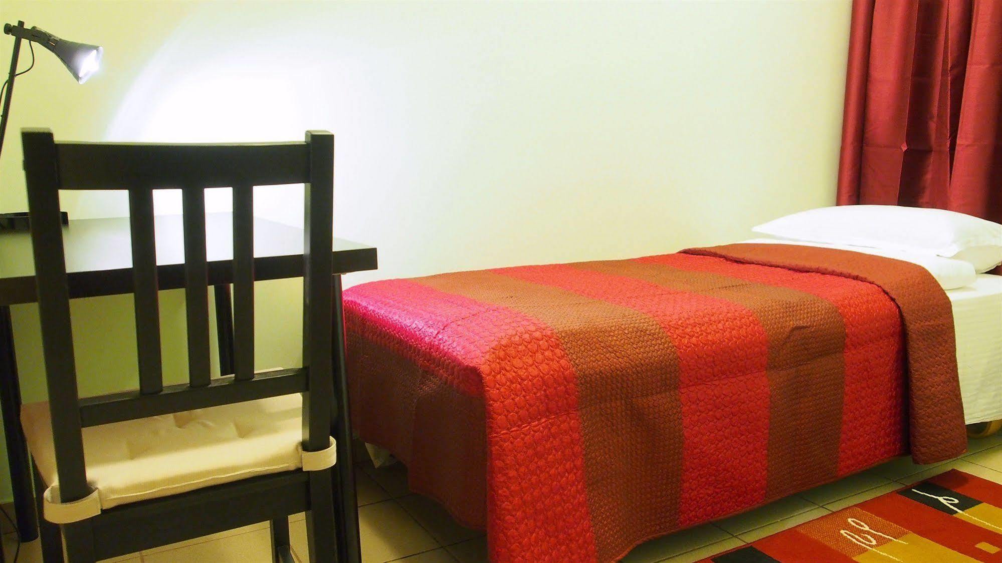 Telecom Guest Hotel Vilnius Bagian luar foto